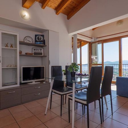Panoramic'S Loft Apartment Verbania Ngoại thất bức ảnh