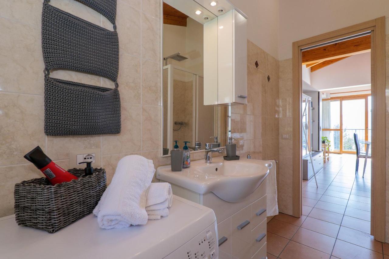 Panoramic'S Loft Apartment Verbania Ngoại thất bức ảnh